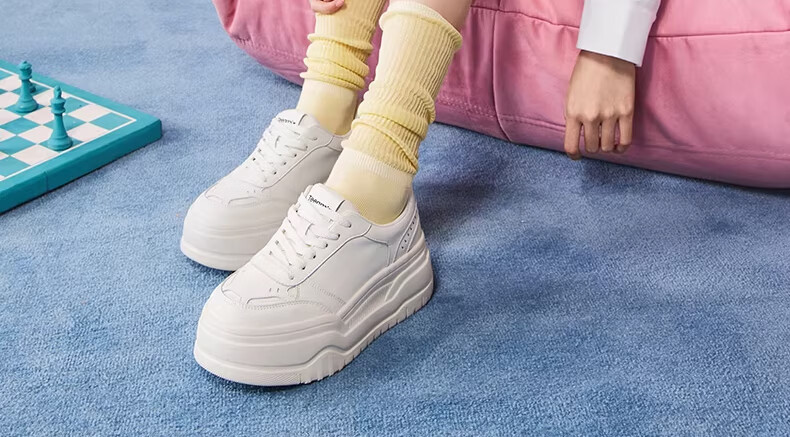 TEENMIX Women's White Thick-Soled Casual Sneakers 2026 Spring New T-Strap Style Size 36 9