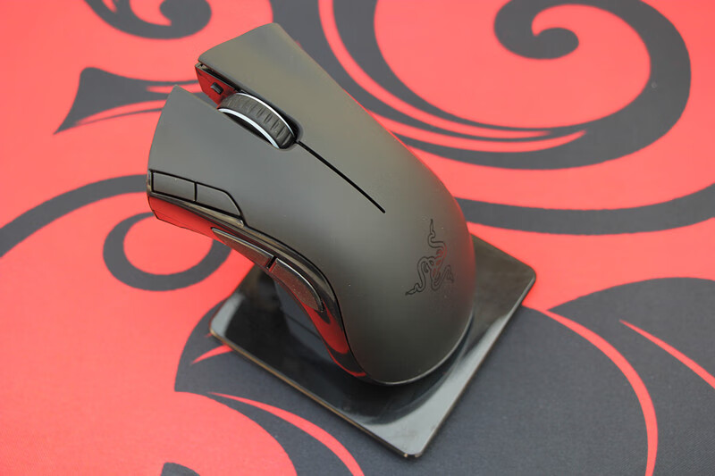 雷蛇(razer) 曼巴眼镜蛇 4g/5g竞技版双模有线无线游戏鼠标 全新曼巴