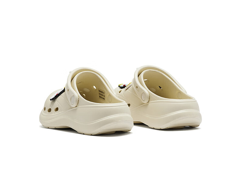 Hotwind Women's Thick Sole Clog Sandals 2026 Summer New Cartoon Fun Beach Slide Sandals 14