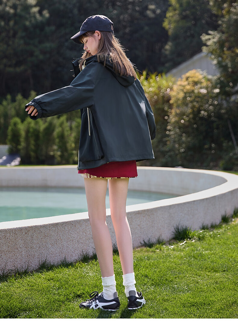 TonLion 2026 Spring New Women's Hooded Short Jacket Japanese Style Loose Design Sports Casual Jacket 10