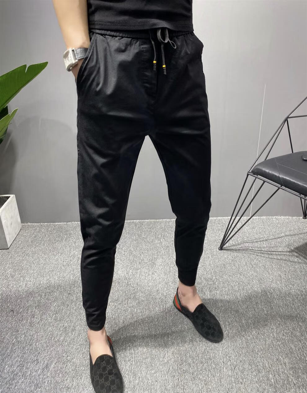 穿豆豆鞋搭配的裤子男新款休闲裤潮流百搭网红束脚裤精神小伙修身小脚