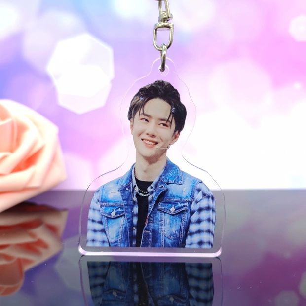 双面夹层亚克力钥匙扣包包挂件挂饰周边应援创意礼品 王一博01【图片