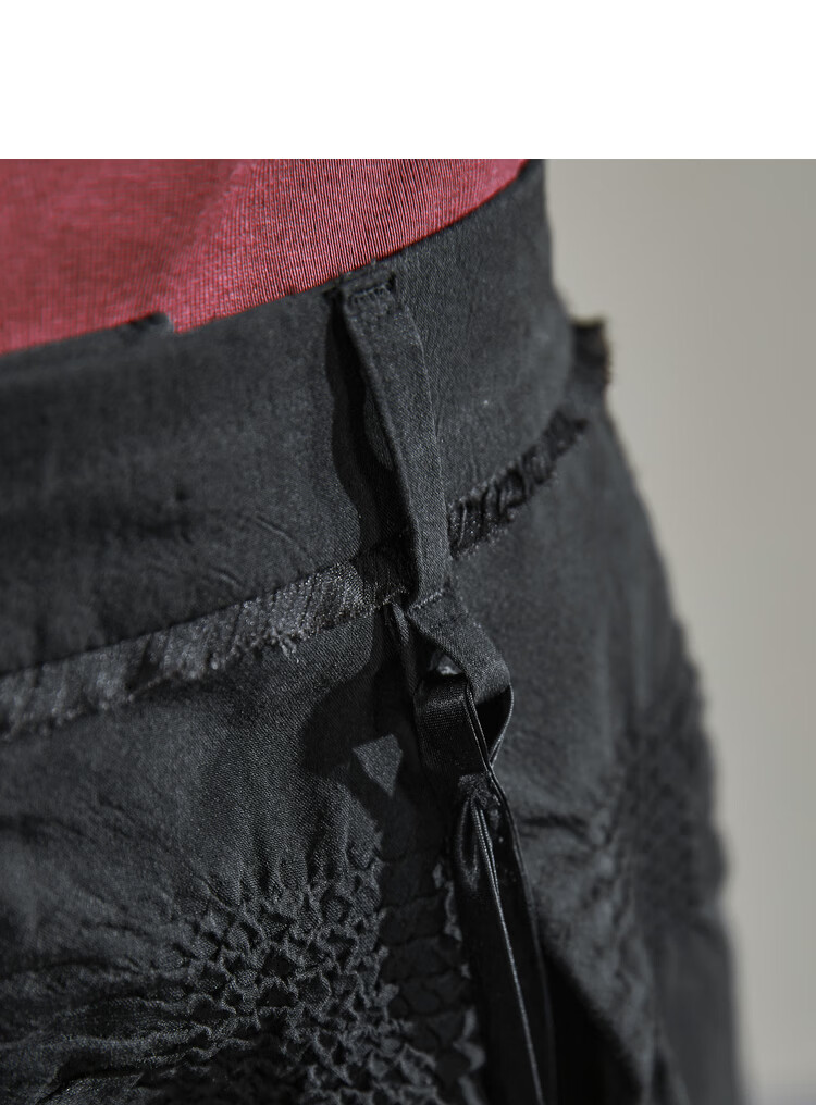 Rizhuo Original Design Women's 2026 Spring Elegant Draped A-Line Black Pleated Jacquard Skirt 13