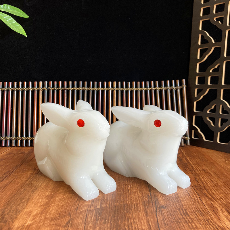qwc 天然玉石玉兔子摆件生肖兔玄关酒柜装饰家居吉祥物大号手工雕刻
