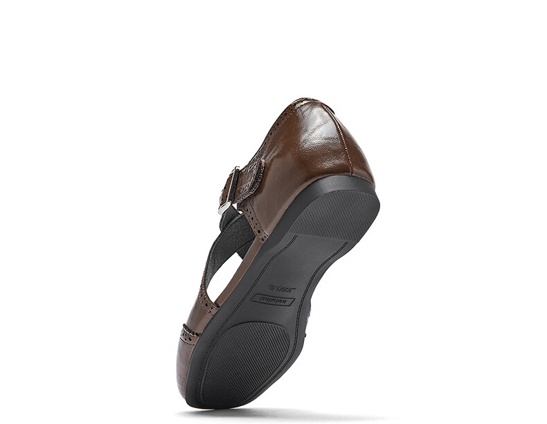 Hotwind Hollow Out Flat Mary Jane Ballet Style Women's Shoes 2026 Spring Autumn Retro Vintage Small Leather Shoes 12