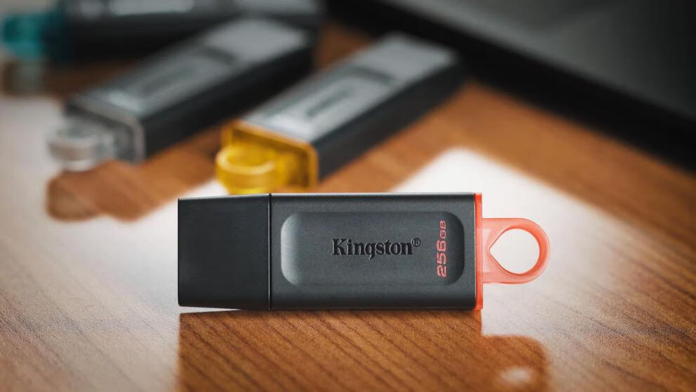 金士顿kingston金士顿u盘32g64g128g高速优盘usb32商务礼品音乐视频u