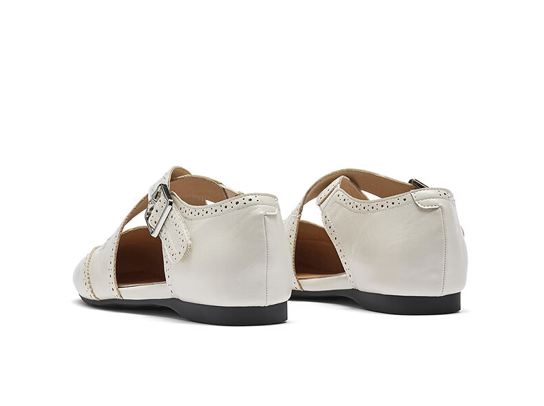 Hotwind Hollow Out Flat Mary Jane Ballet Style Women's Shoes 2026 Spring Autumn Retro Vintage Small Leather Shoes 14