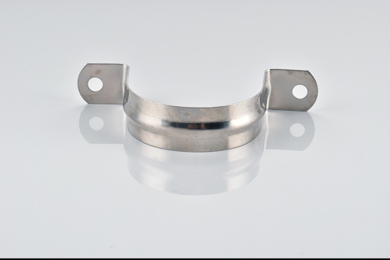 不锈钢骑马卡u型卡线管卡半边码喉箍水管夹金属软管支架管卡管夹管扣