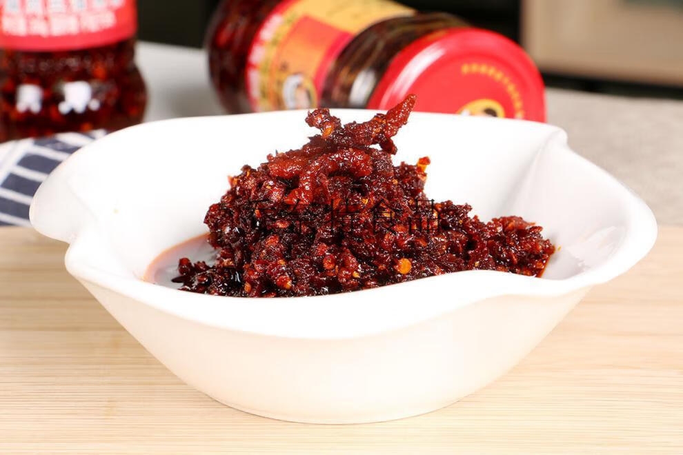 260g陶华碧老干妈干煸肉丝油辣椒红油凉拌菜调味下饭贵州辣椒酱260g