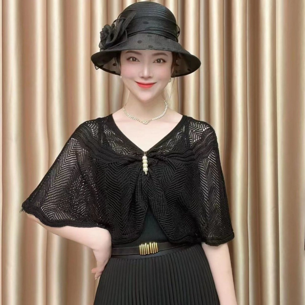 防晒贵妇小披肩抖音网红新款针织夏季百搭斗篷空调房护肩坎肩哈尼克之