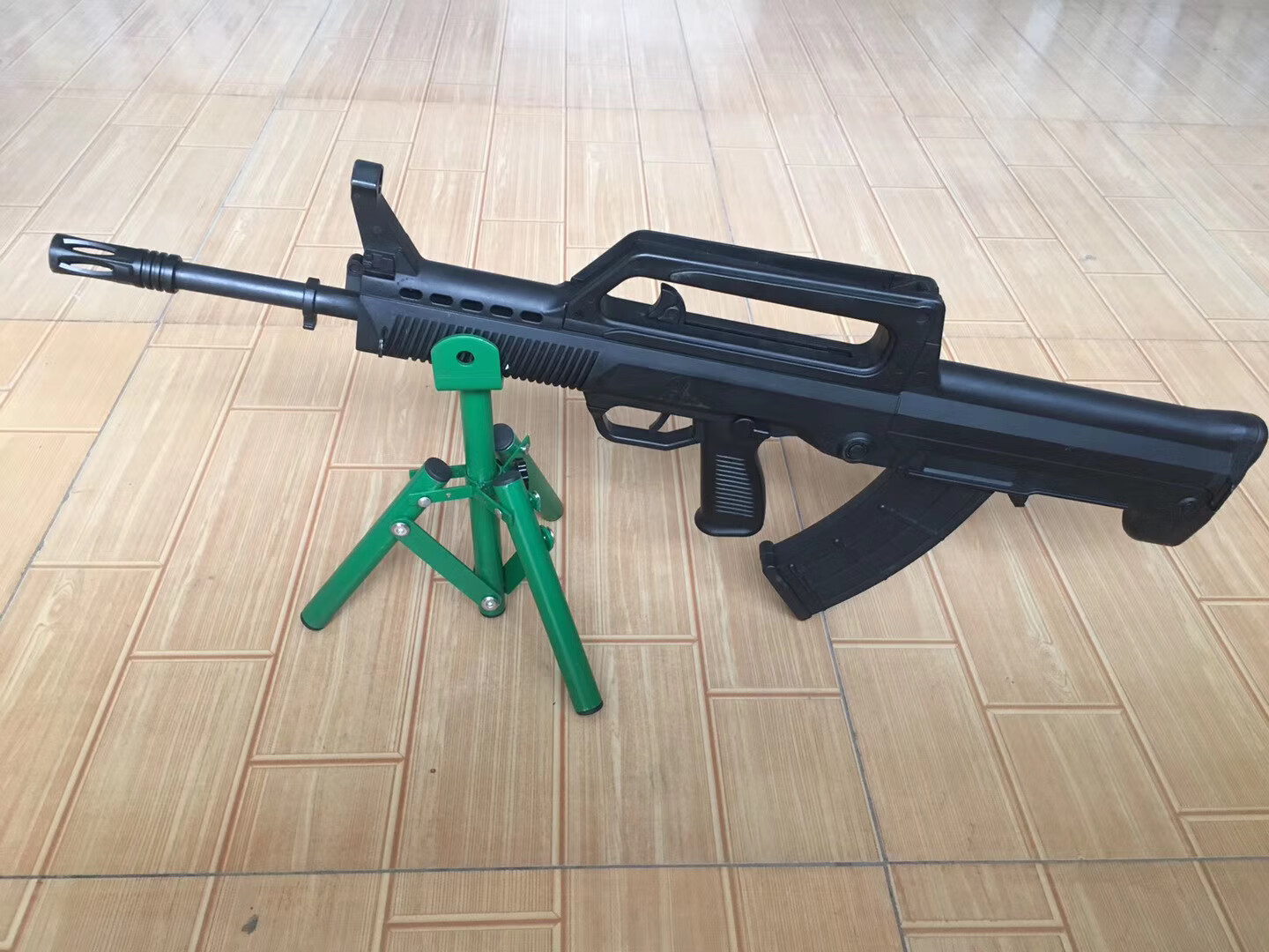 95式突击步抢训练模型可拆可拉栓扣动扳机橡胶塑钢内置钢架1:3 95塑钢