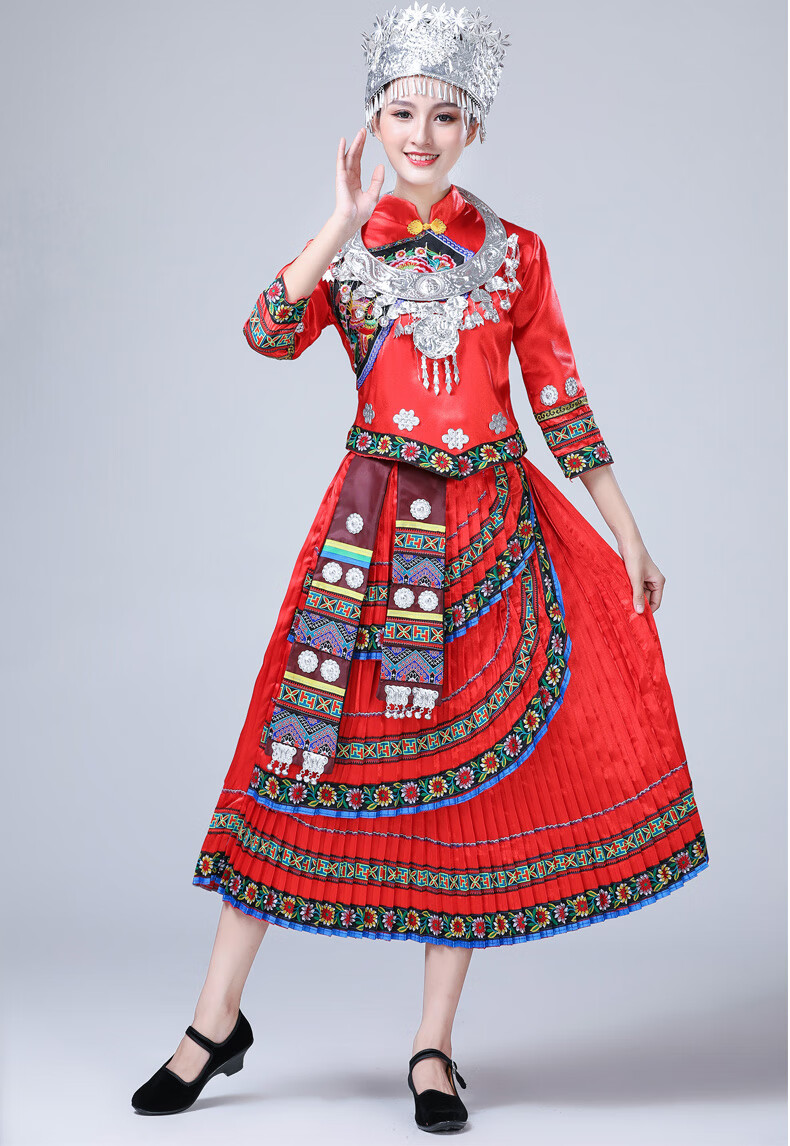 56个少数民族服装女彝族瑶族土族舞蹈演出服侗族壮族苗族表演服 a红色