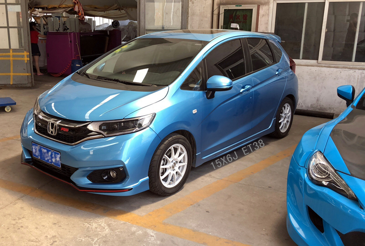 雅泛迪sq77 15x6j 三飞四飞原规格smcs轻量化轮毂5.