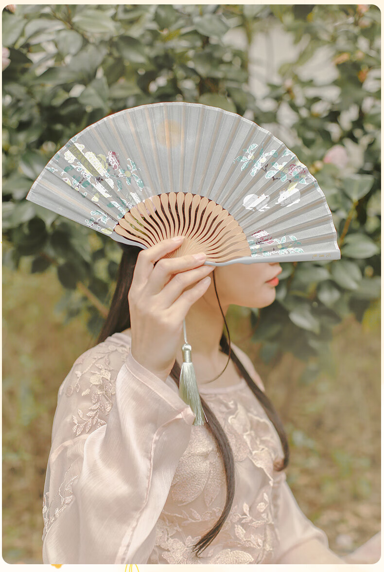 【升级】扇子夏天女生 折扇兔子图案中国风古风绫绢扇梦幻少女心汉服