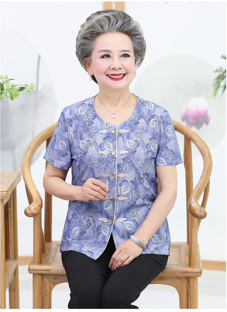 南糖三色中老年女装上装冰丝短袖60岁70奶奶套装冰丝妈妈短袖老人衣服