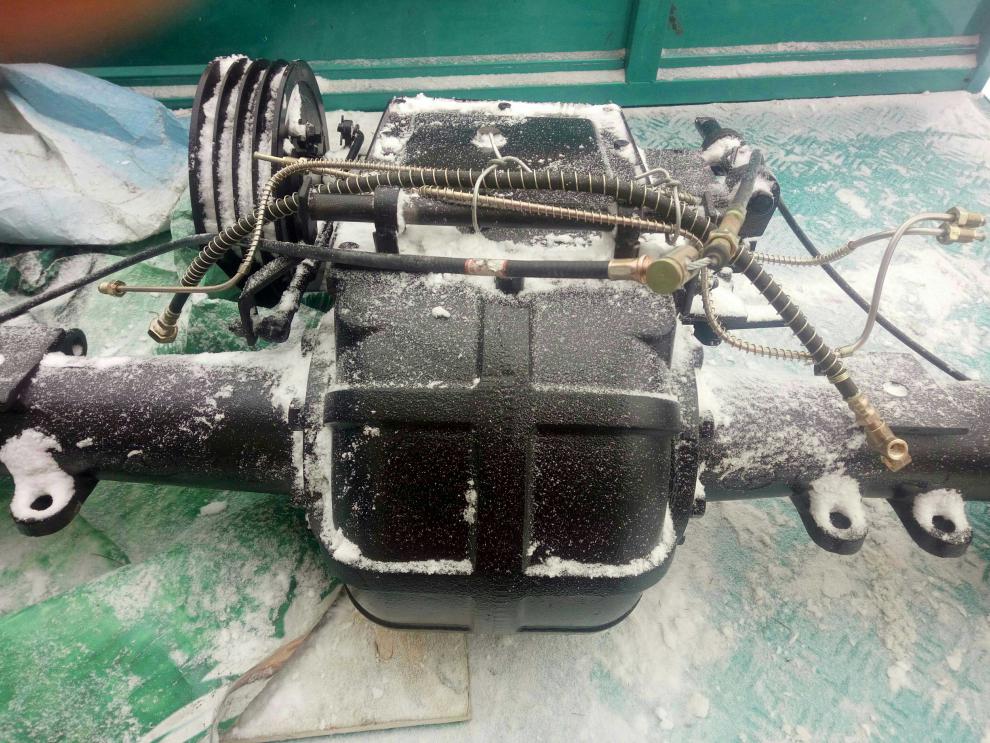 时风农用三轮车后桥总成配套时风十档双板簧后桥总成带离合器 成带