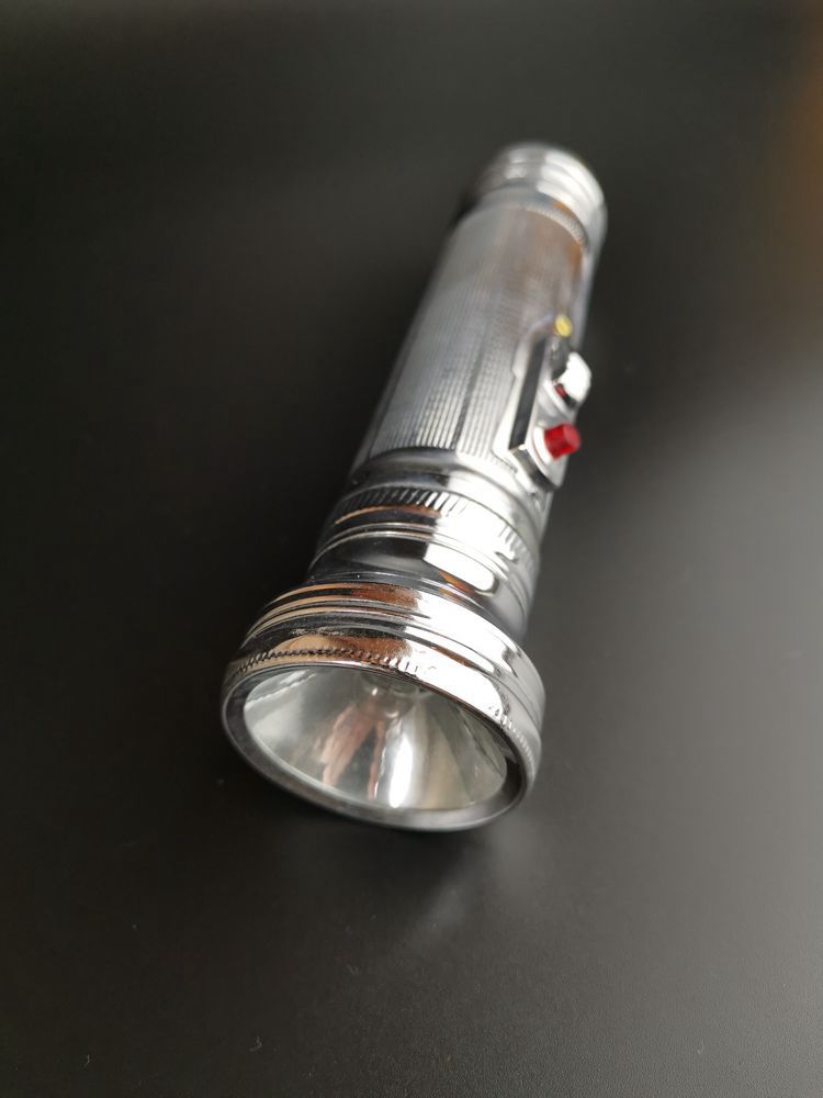 老式手电筒 铁皮一号电池 黄光老灯泡 照明 家用 胎教 教具 明兴牌 5
