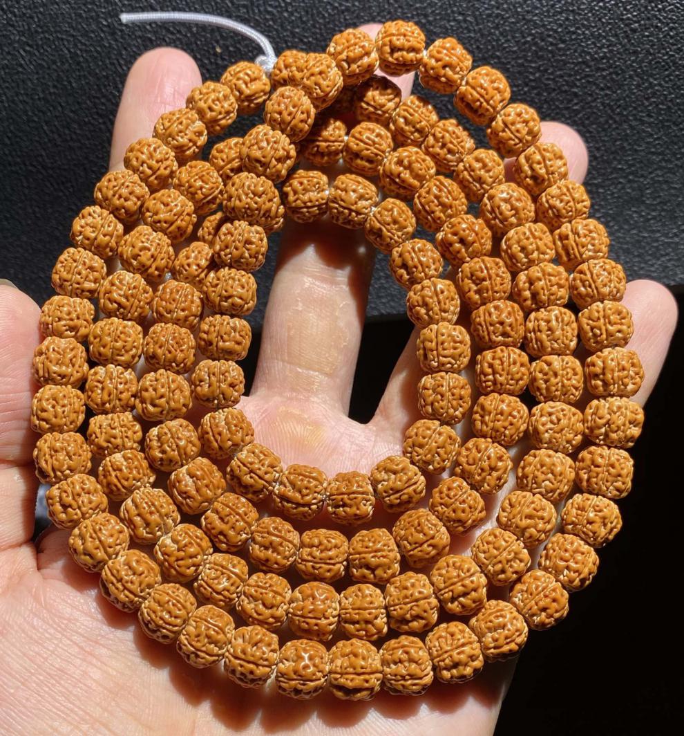 手机实拍弥刻小金刚菩提手串质纯一代盘龙纹原桩头9mm姜黄皮9mm