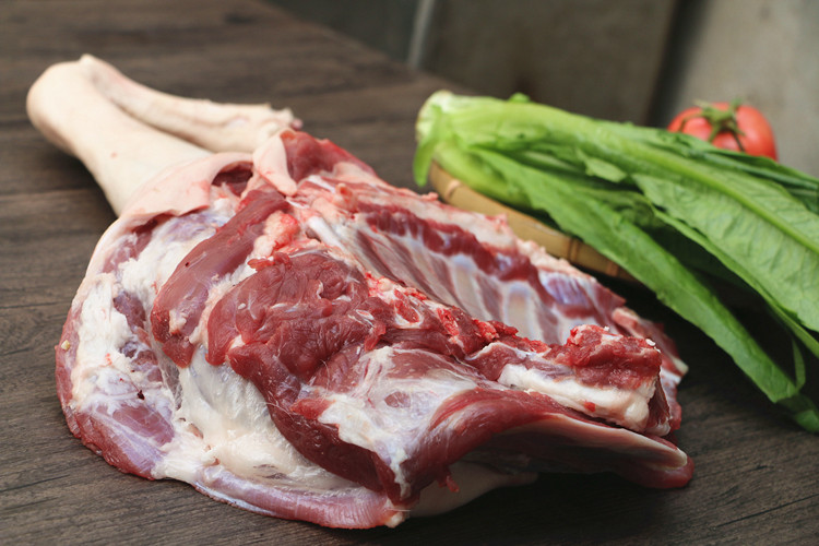 铭语然 带皮羊腿 3000g 6斤包装 农家放养山羊肉 带皮山羊腿带皮羊肉