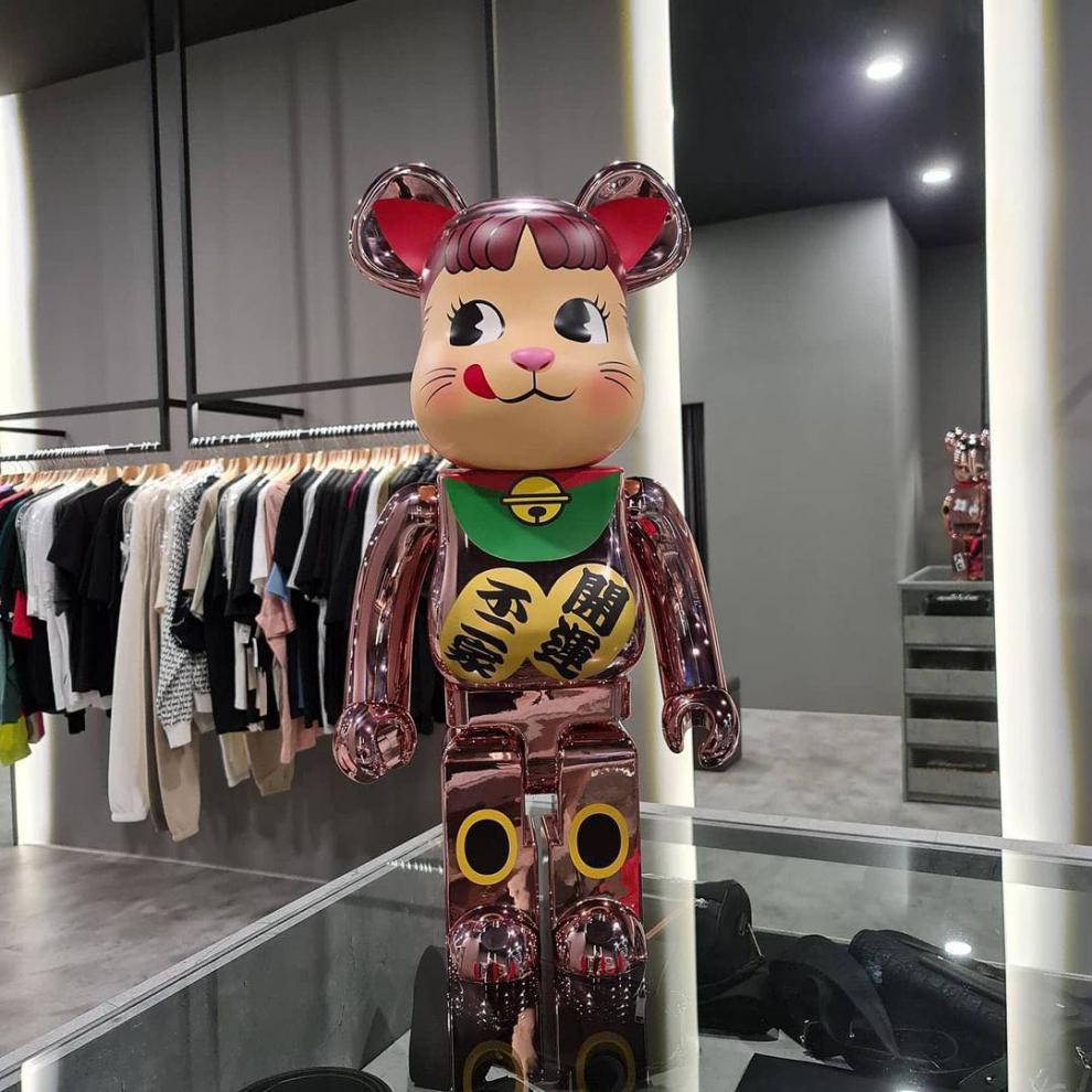 菡筱 空山基手办 熊积木熊空山基2g400%发光公仔摆件 atmos珠光白 400