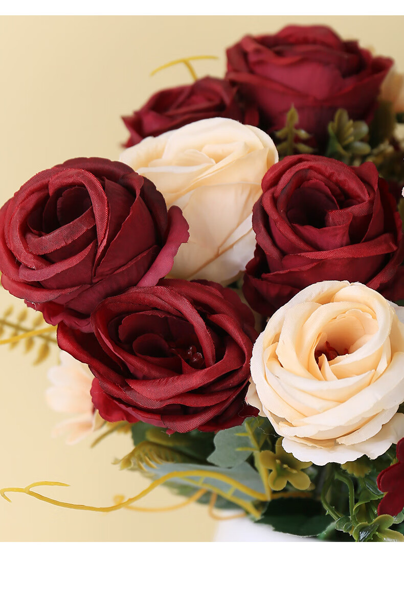 如有掉落,插回即可,不属于质量问题温馨提示类别:仿真花材质:绢布风格