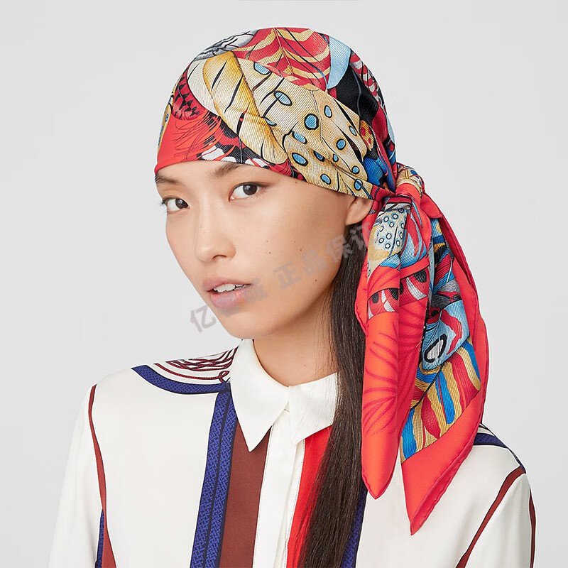 hermes 爱马仕大方巾女 彩色"羽饰庆典"90厘米方巾 手工卷边斜纹真丝