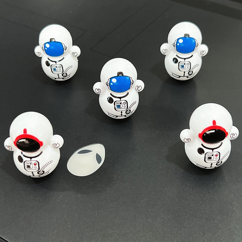 太空人不倒翁儿童玩具宝宝 宇航员桌面小摆件 50个表情包抖音 太空人