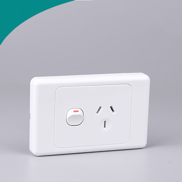 双usb澳规插座 带开关澳式澳标2.