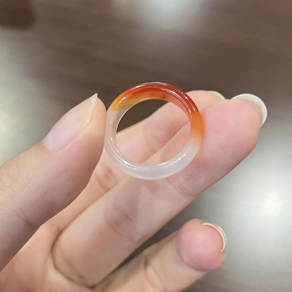 2022新品荔枝冻戒指玛瑙戒指指环扳指尾戒跑环俏色设计荔枝冻红素圈女