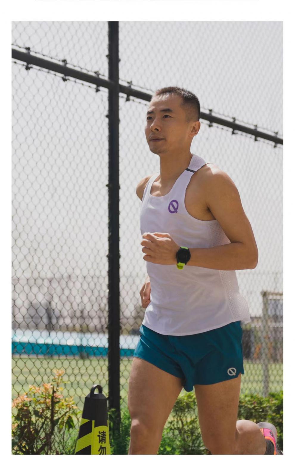 马拉松网孔男款竞技跑步背心健身轻薄透气速干纯色qinkung轻功 夏