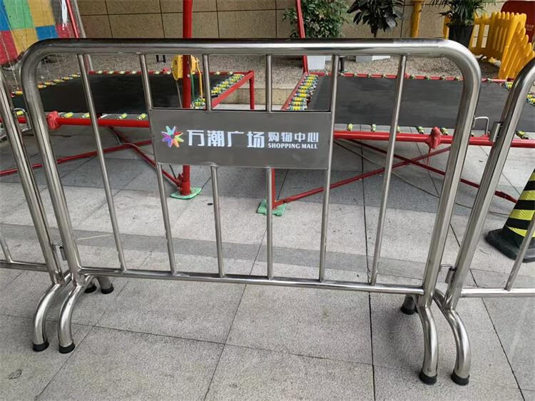 不锈钢铁马护栏商场道路隔离护栏304市政围栏安全双面印字2011米2米