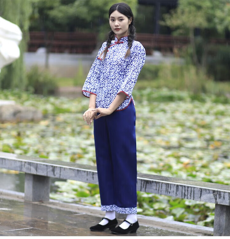 新款采茶女舞蹈表演套装民国客家衣服阿庆嫂农村姑娘碎花演出服装 黑