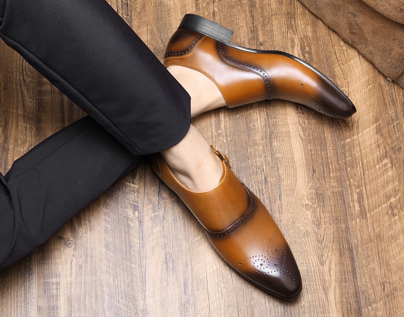 高端欧版手工尖头男鞋英伦真皮商务正装甩尖子皮鞋一脚蹬透气鞋子 棕