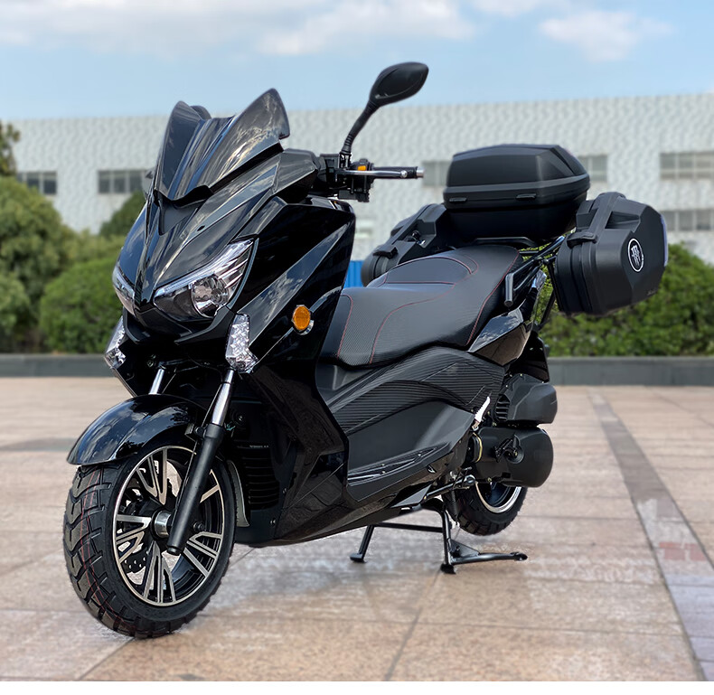 全新国四电喷马杰斯特t8大踏板摩托车燃油旅行车150cc金浪机大绵羊 闪