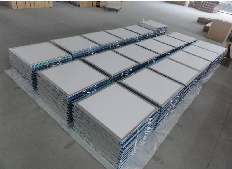 防水石膏板600x600三防洁净装饰板60x60规格办公室天花板吊顶材料自装