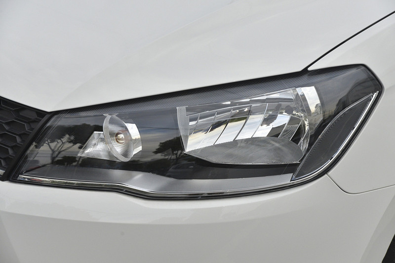 大众新款捷达前大灯总成13 14 15年款捷达王大灯前照灯前大灯原车