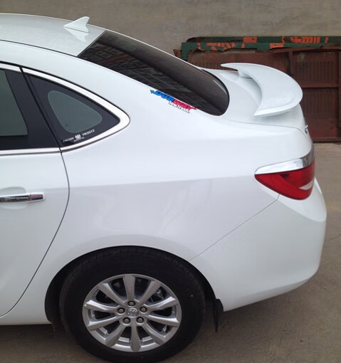 适用于 东风标致307三厢汽车尾翼301 307三厢专用带灯abs改装定风翼