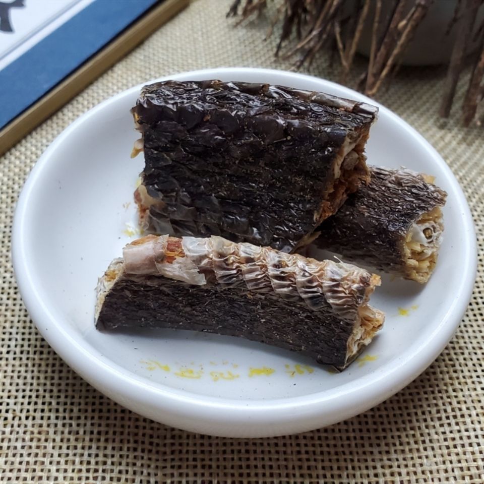 中药材乌梢蛇50克乌蛇四川内有整条乌梢蛇蛇鞭蛇胆可打粉 乌梢蛇段50