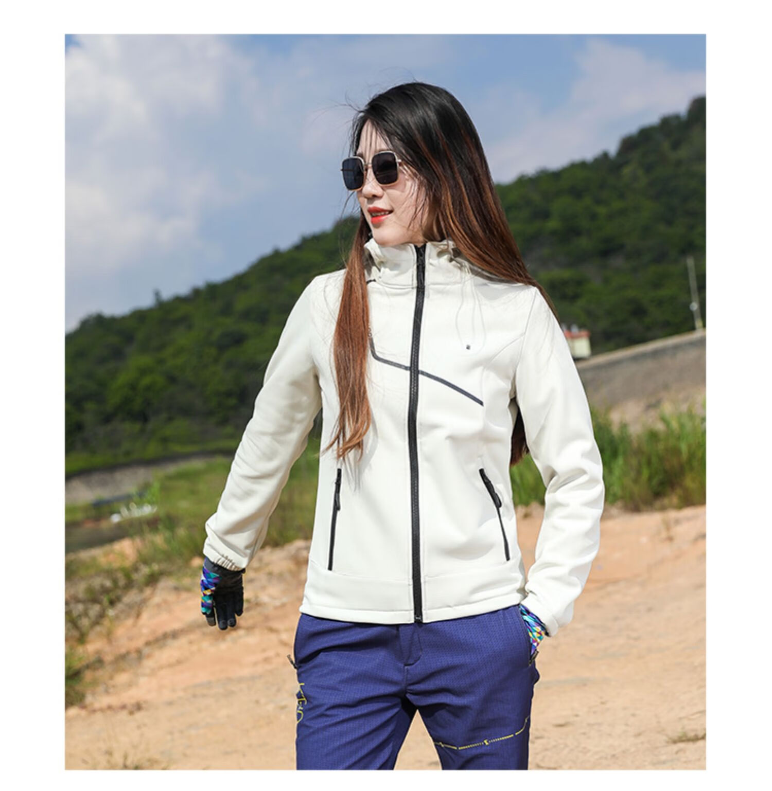 探路者(toread)女士冲锋衣春秋装户外抓绒女上衣保暖防风冲锋衣女登山