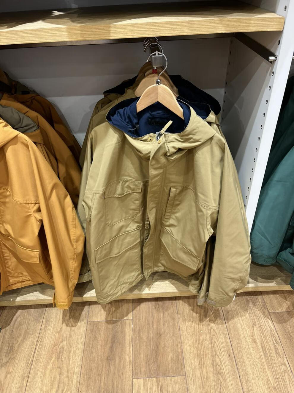 【限时秒杀】日本uniqlo优衣库冲锋衣官方旗舰男女情侣装登山服