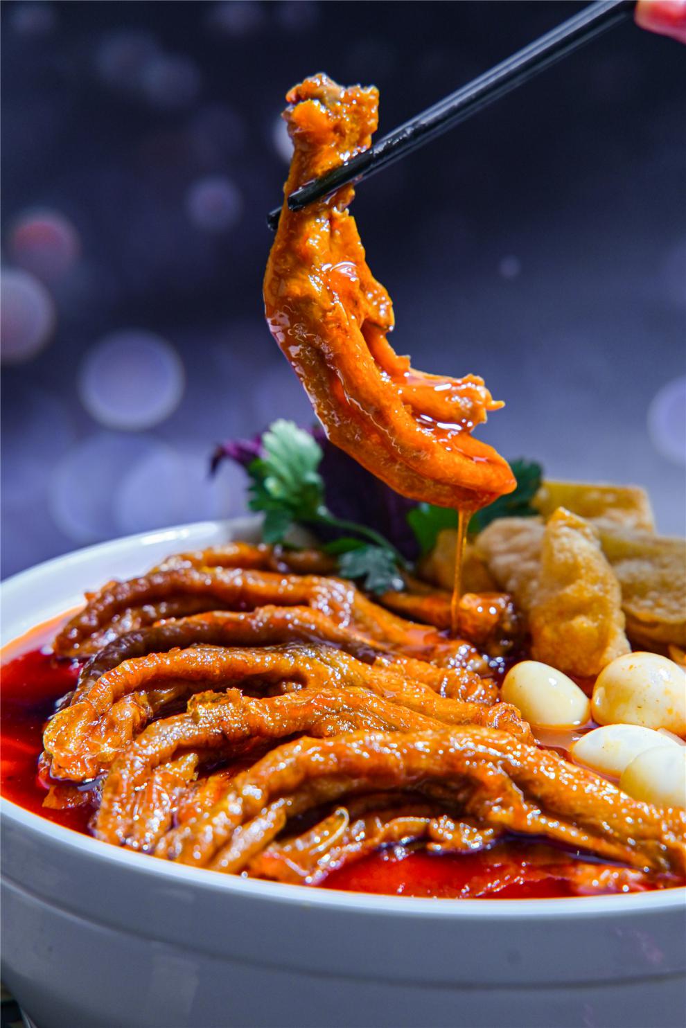 橙伯乐 广西柳州特产正宗螺蛳鸭脚煲800克爽辣火锅套餐含螺蛳粉/送礼