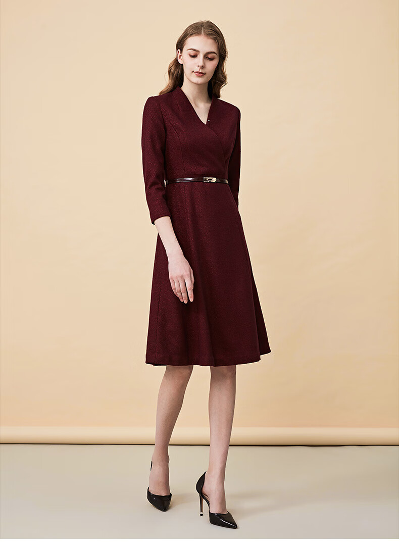 皮尔卡丹女装专柜正品酒红色长袖收腰连衣裙秋季新款羊毛裙子商场同款