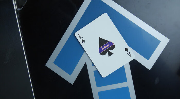 皮皮纸牌方丹纯色fontaine黑方丹蓝粉花切扑克全新方丹