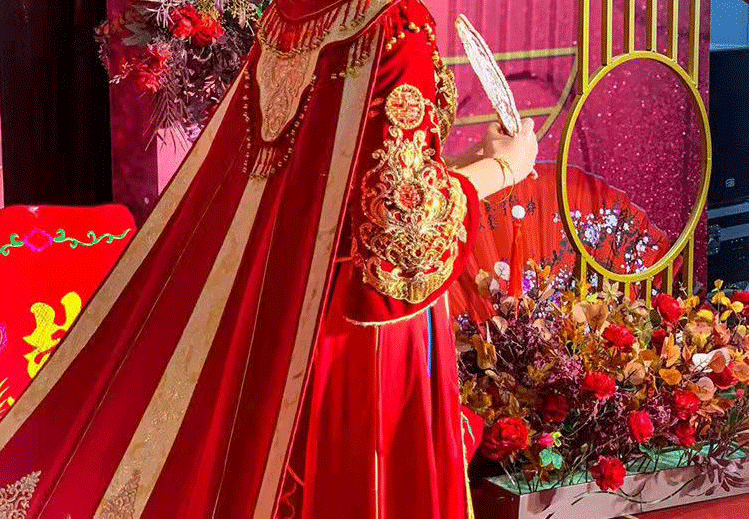 凤冠霞帔整套婚纱婚服全套新娘中式婚纱风汉服披风秀禾大拖尾中国风