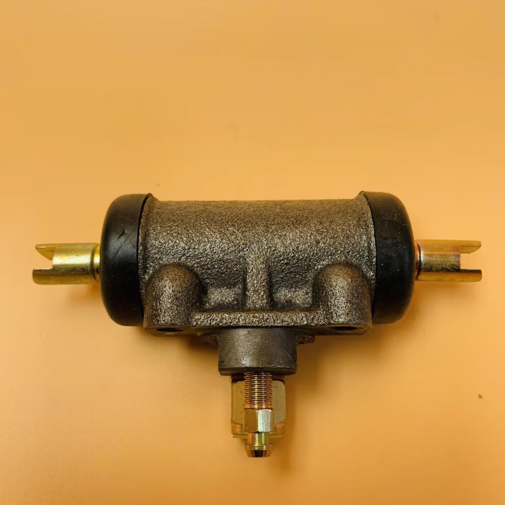 小装载机铲车刹车配件130刹车总泵油刹鼓刹明宇瑞立制动 瑞立(精品)分