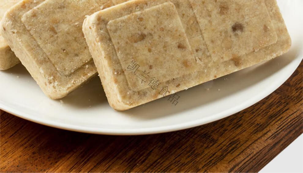 900压缩饼干应急储备户外90干粮长质保期小包装学生早餐食品1桶装8斤