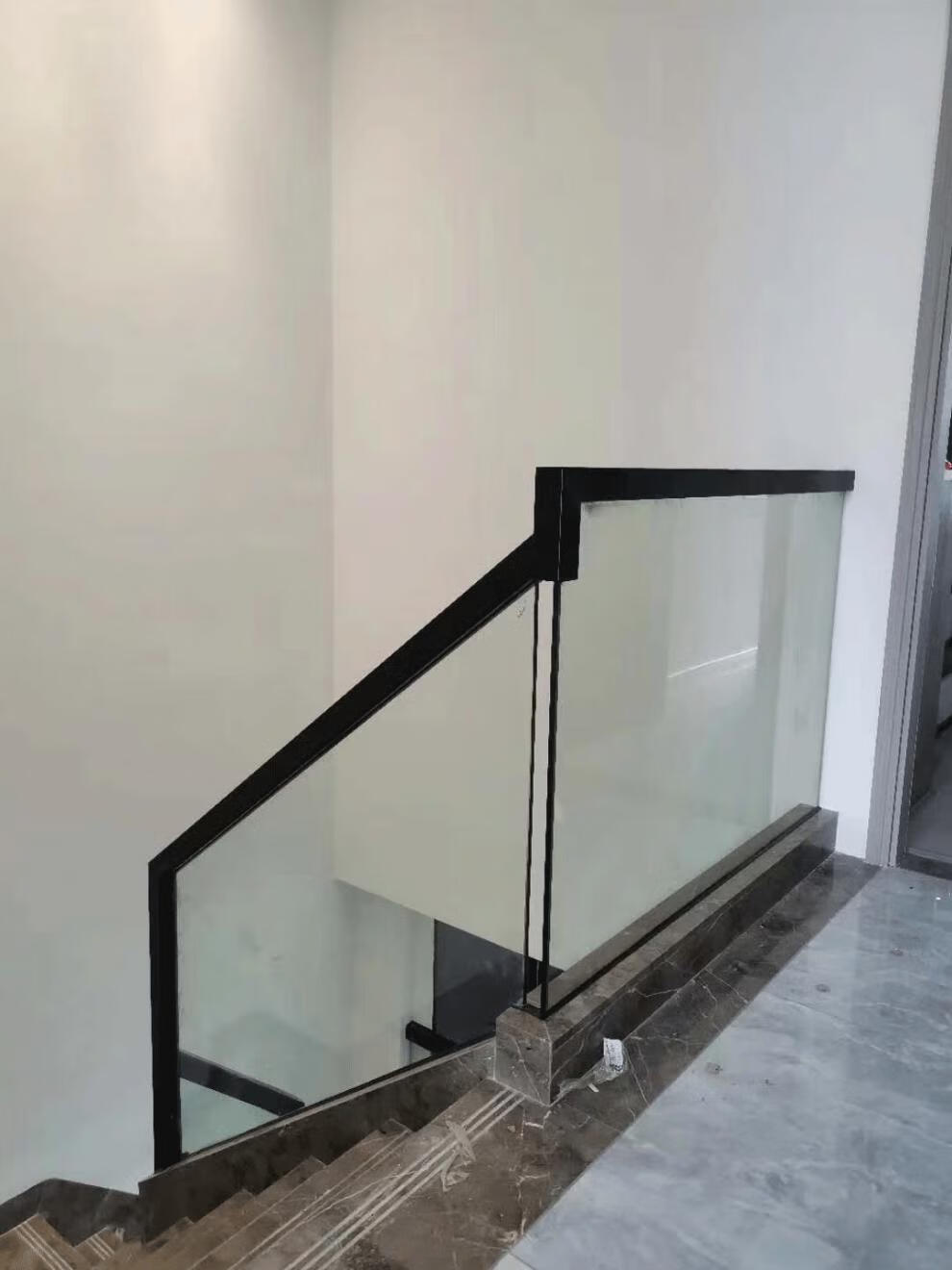 玻璃护栏楼梯扶手栏杆u型地埋槽钢玻璃卡槽预埋阳台轨道工程无框飞昂