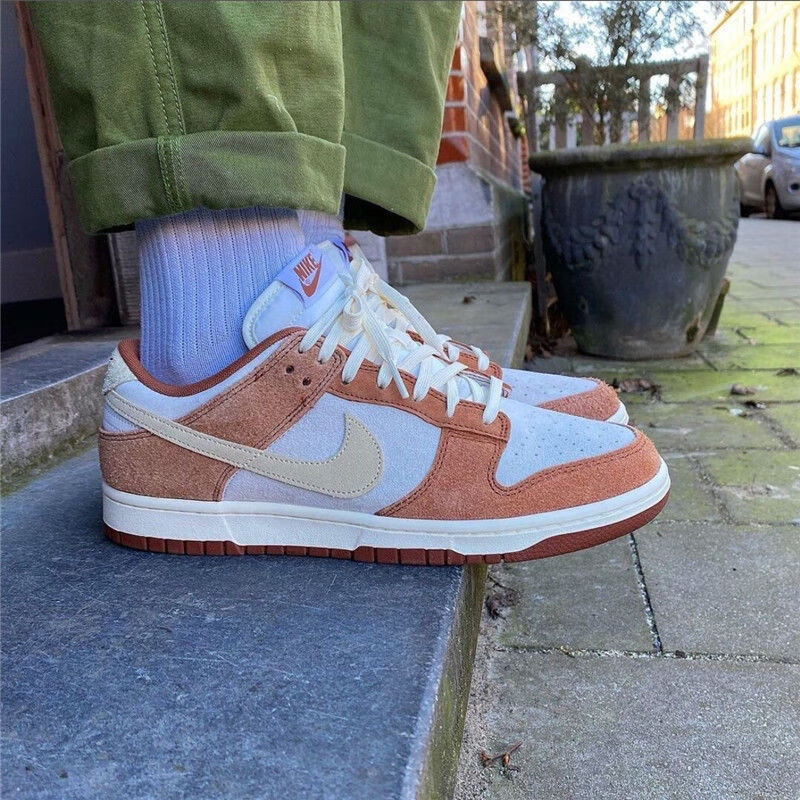 耐·克板鞋【莆田纯原】dunk小麦色白棕sb低帮板鞋男女同款情侣复古