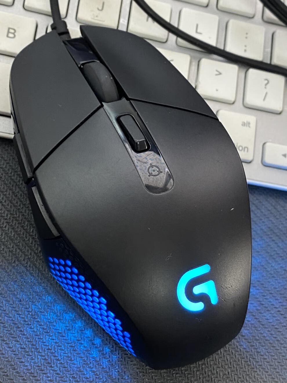 罗技g102二代一代g502g304鼠标宏rgb流光灯效cf穿越火线csgo吃g102二