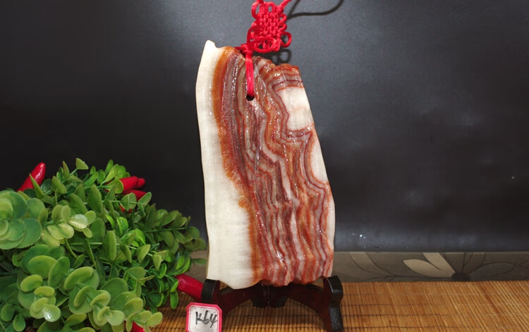 天然猪肉石摆件猪肉石彩霞石天然观赏奇石原石精品猪脚摆件五花肉红皮